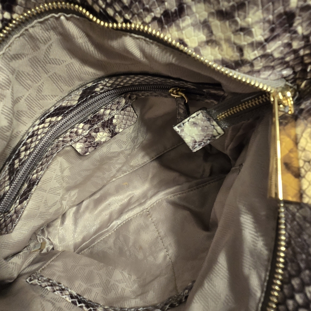 Michael Kors Brown Shoulder Bag with Faux Snakeskin Design - Picture 6 of 6